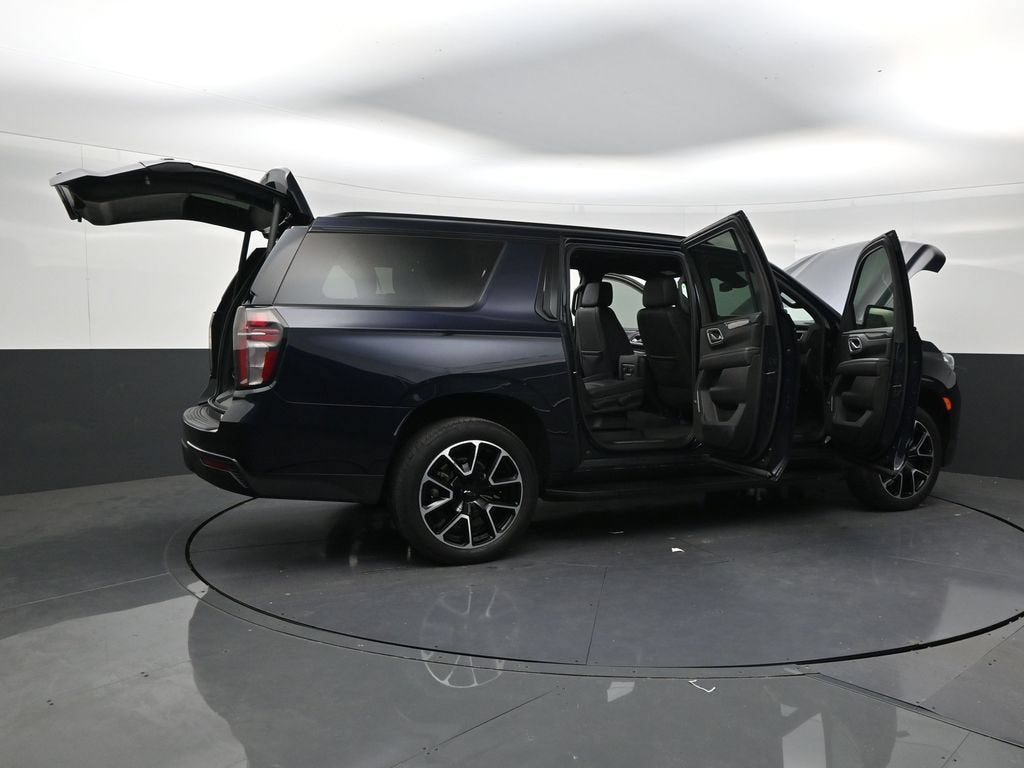 2024 Chevrolet Suburban RST