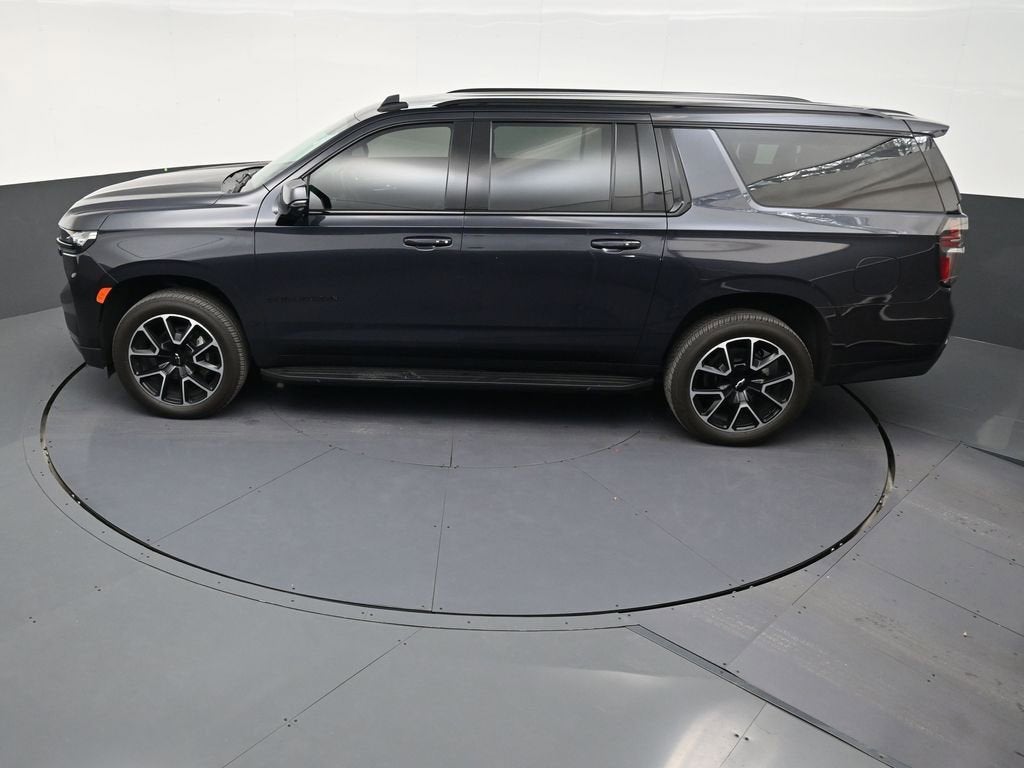 2024 Chevrolet Suburban RST