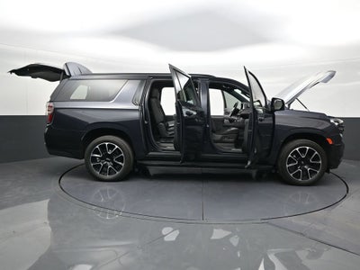 2024 Chevrolet Suburban RST
