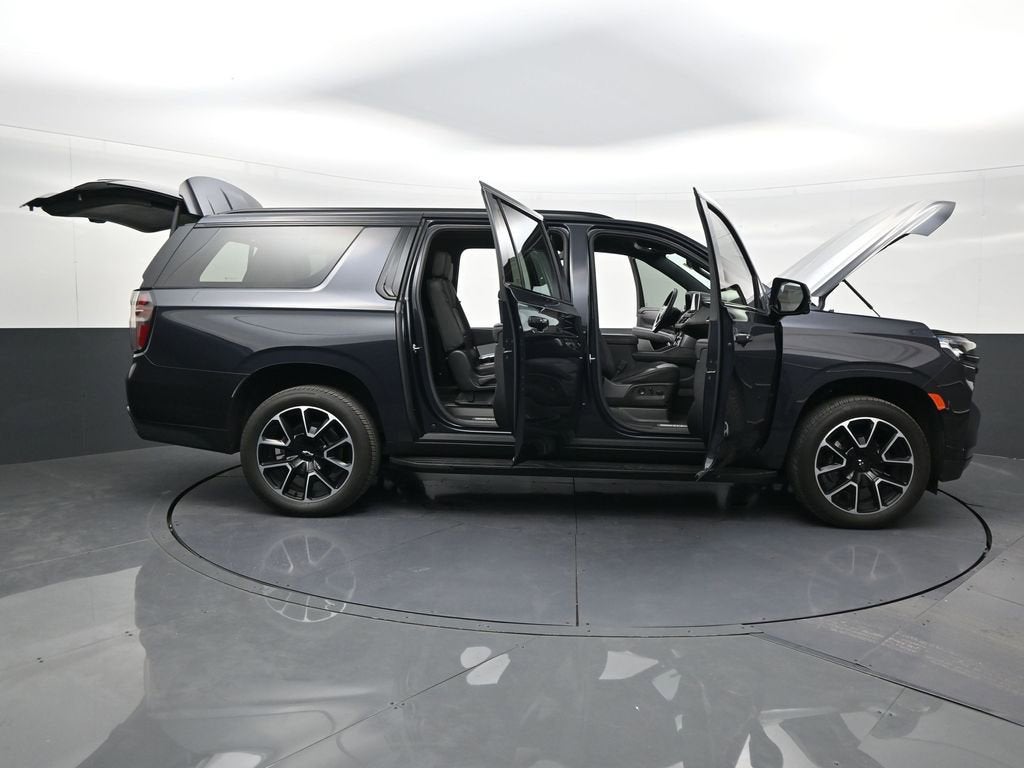 2024 Chevrolet Suburban RST