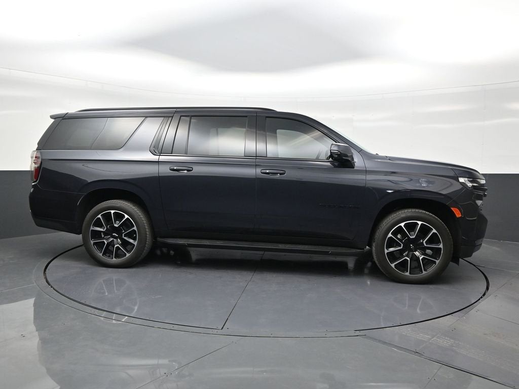 2024 Chevrolet Suburban RST