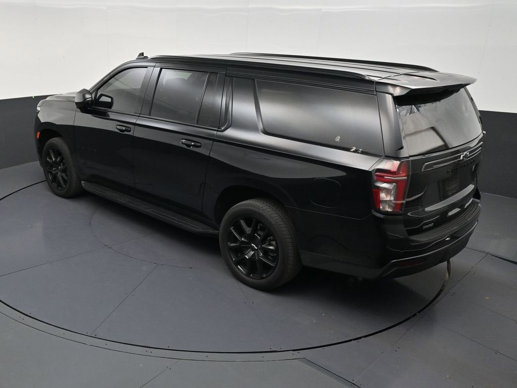 2024 Chevrolet Suburban RST
