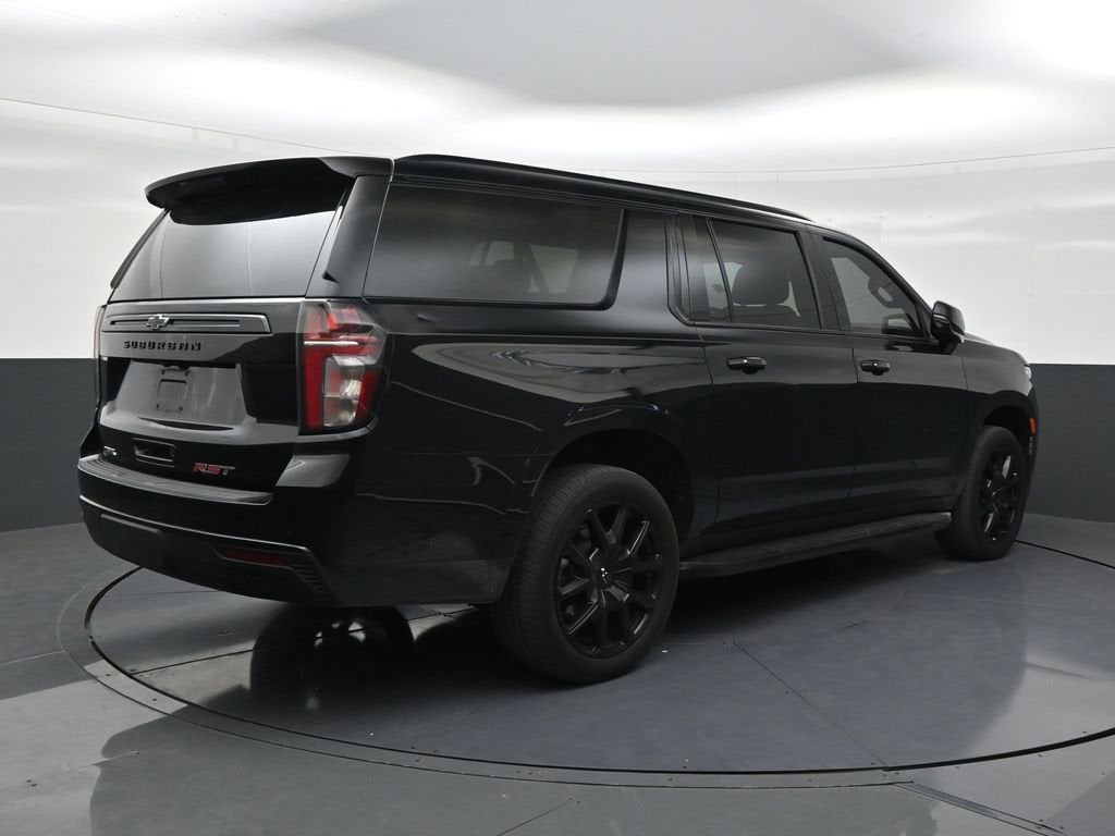 2024 Chevrolet Suburban RST