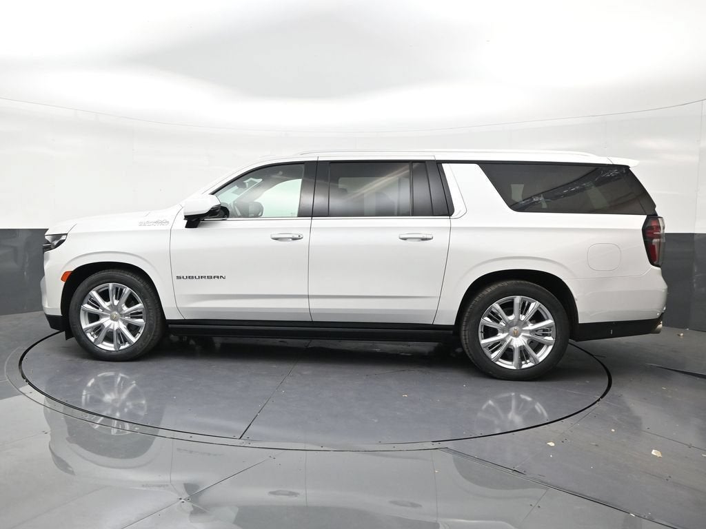 2023 Chevrolet Suburban High Country
