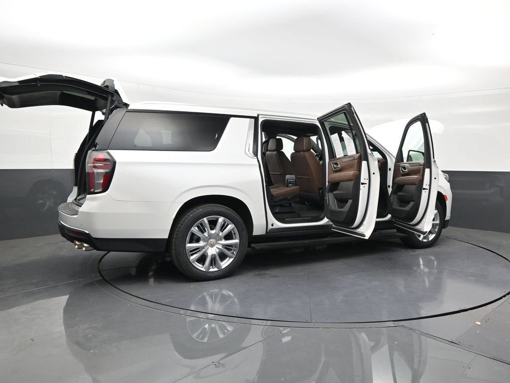 2023 Chevrolet Suburban High Country