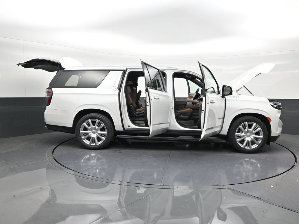 2023 Chevrolet Suburban High Country