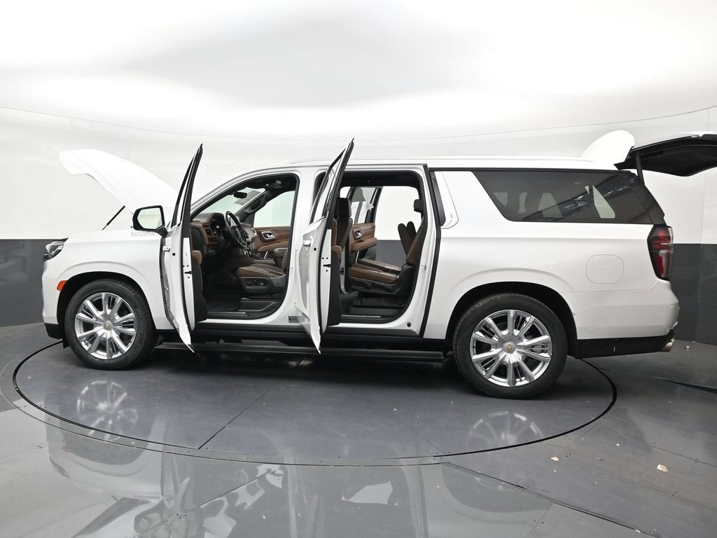 2023 Chevrolet Suburban High Country