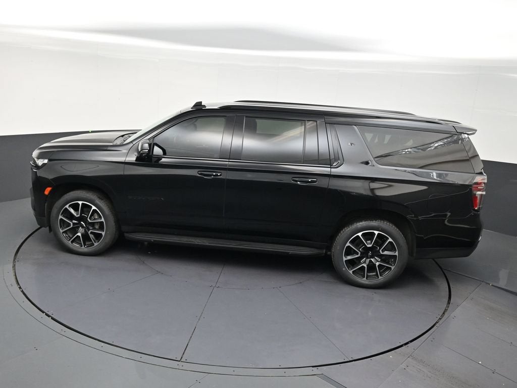 2024 Chevrolet Suburban RST