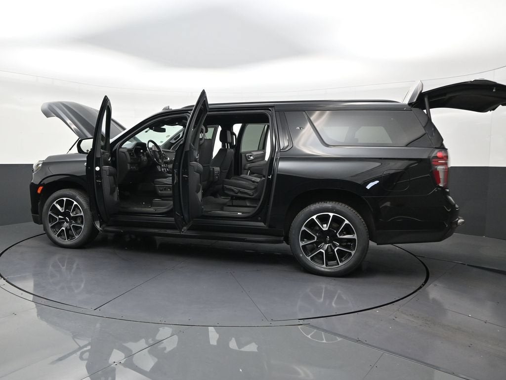 2024 Chevrolet Suburban RST