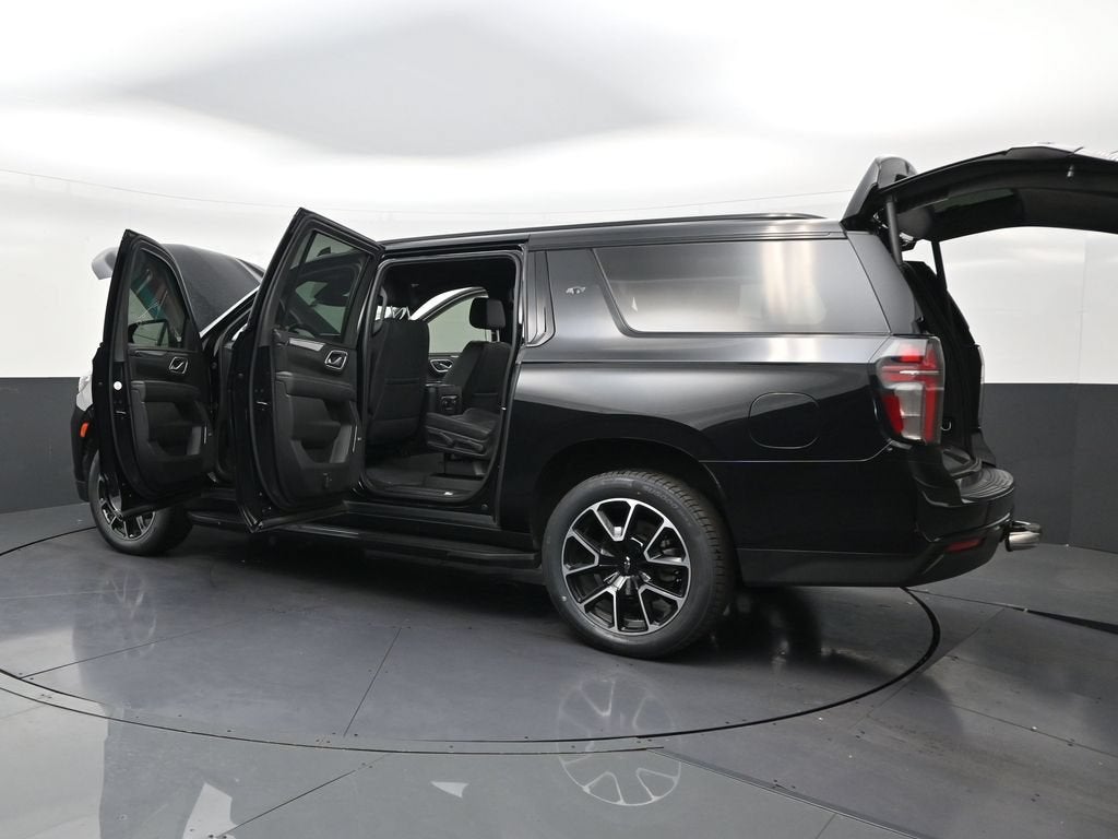 2024 Chevrolet Suburban RST