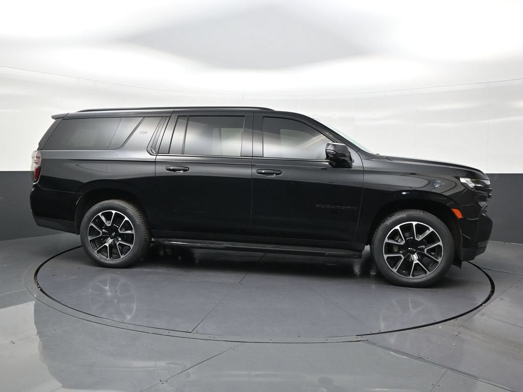 2024 Chevrolet Suburban RST