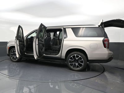 2023 Chevrolet Suburban RST