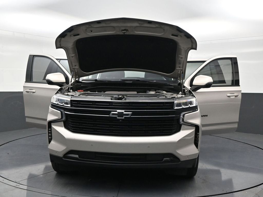 2023 Chevrolet Suburban RST