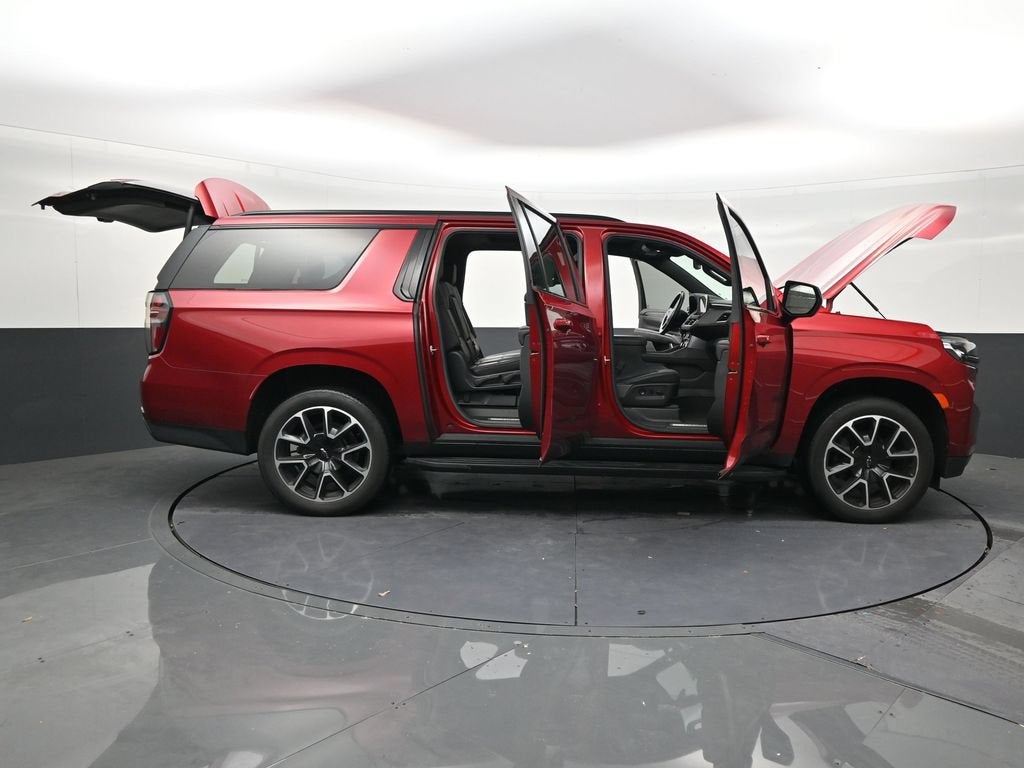 2021 Chevrolet Suburban RST