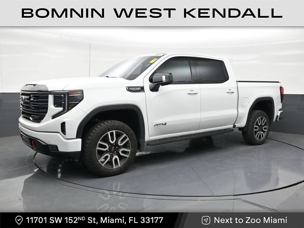 2023 GMC Sierra 1500 AT4
