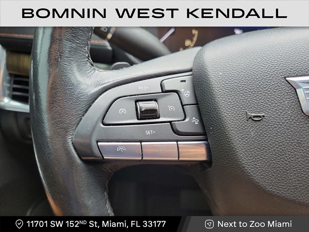 2020 Cadillac XT4 Premium Luxury