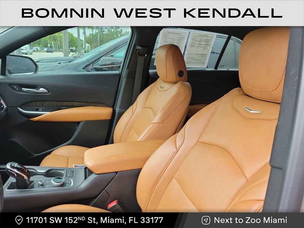 2020 Cadillac XT4 Premium Luxury