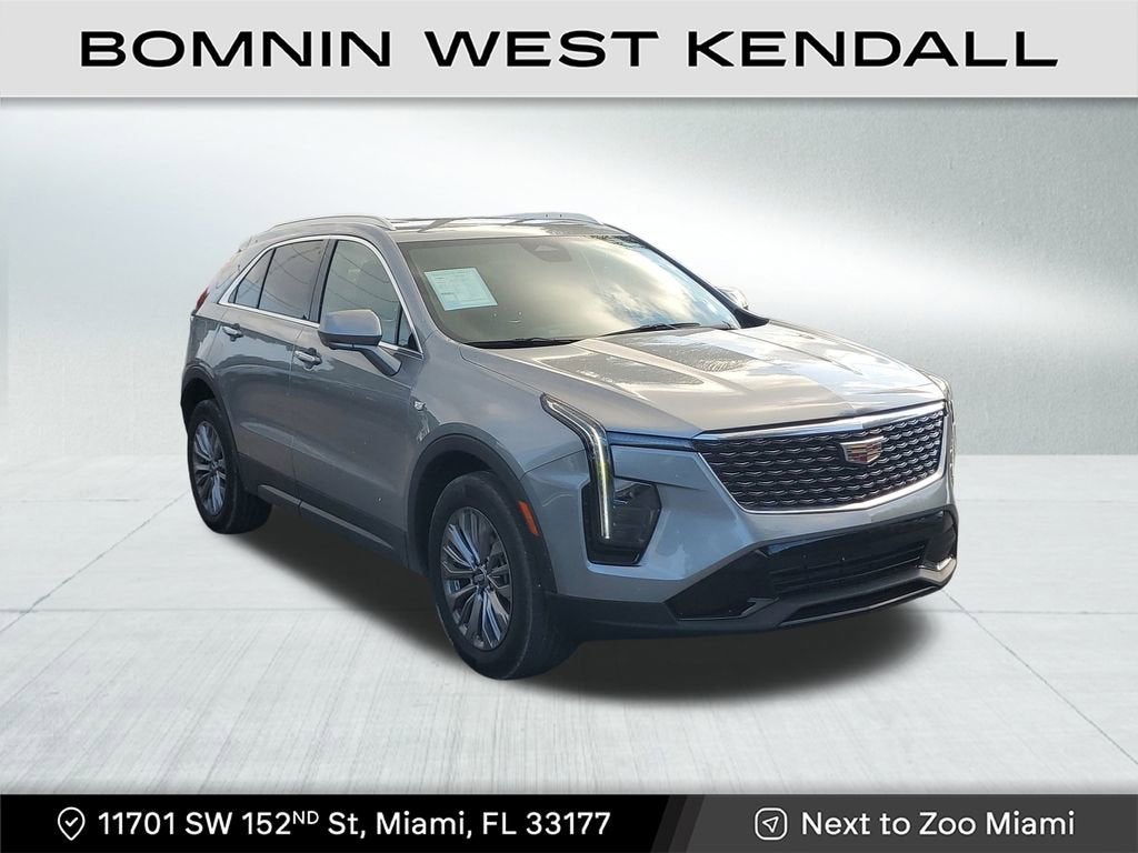 2025 Cadillac XT4 Premium Luxury