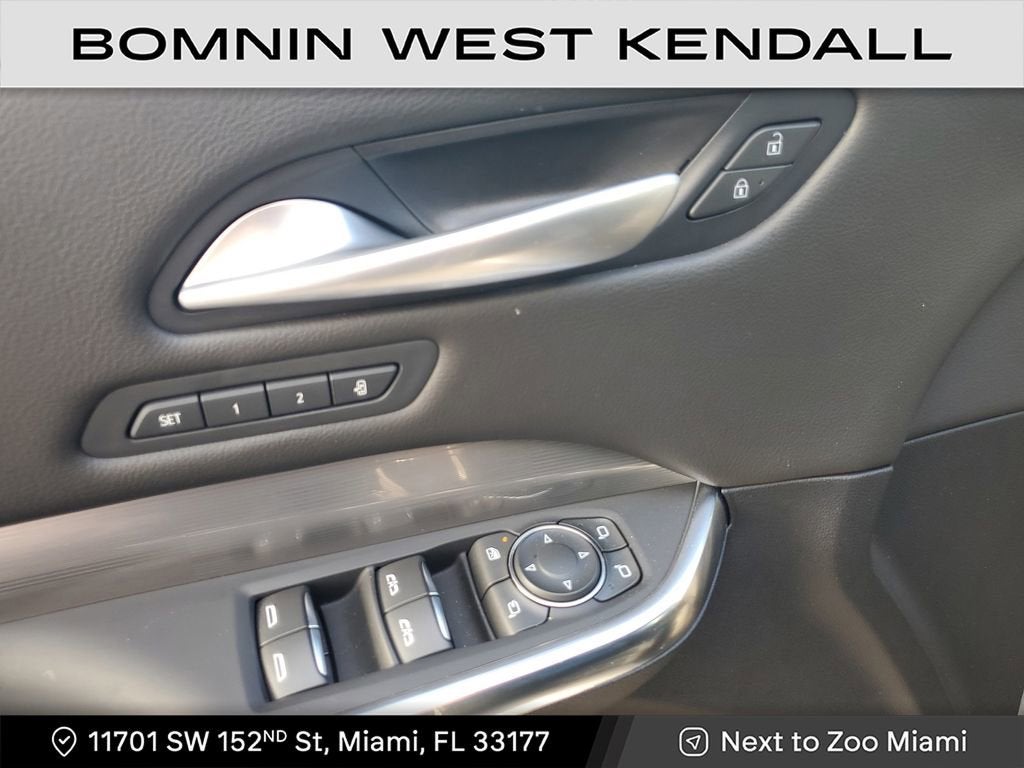 2025 Cadillac XT4 Premium Luxury