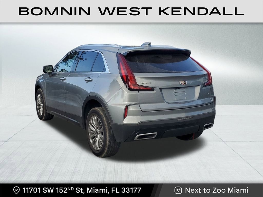 2025 Cadillac XT4 Premium Luxury