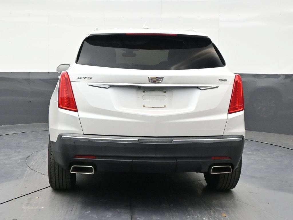 2018 Cadillac XT5 Luxury FWD
