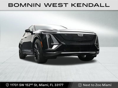 2025 Cadillac LYRIQ Luxury 2