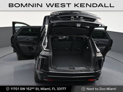 2025 Cadillac LYRIQ Luxury 2