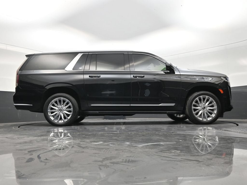 2023 Cadillac Escalade ESV 4WD Premium Luxury