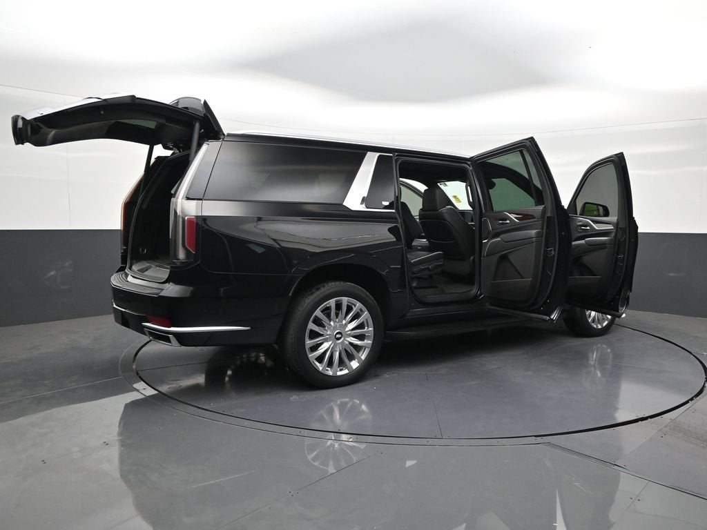 2023 Cadillac Escalade ESV 4WD Premium Luxury