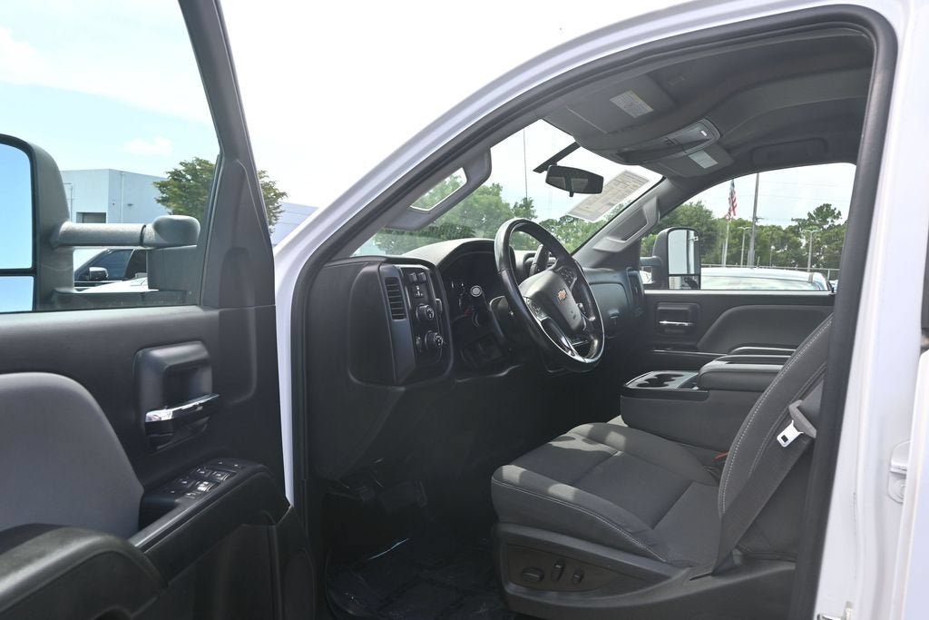 2024 Chevrolet Silverado 5500 HD Work Truck