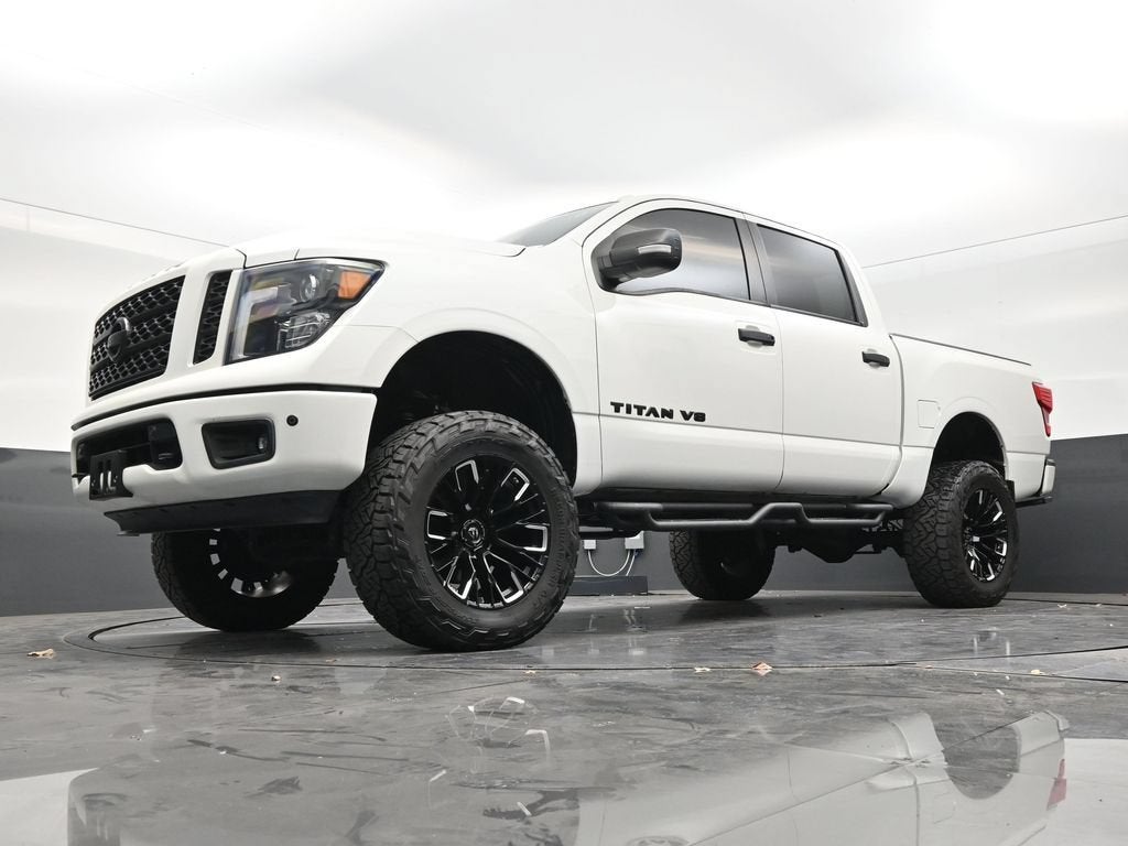 2019 Nissan Titan SL