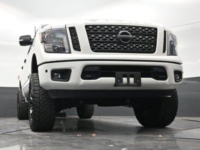 2019 Nissan Titan SL