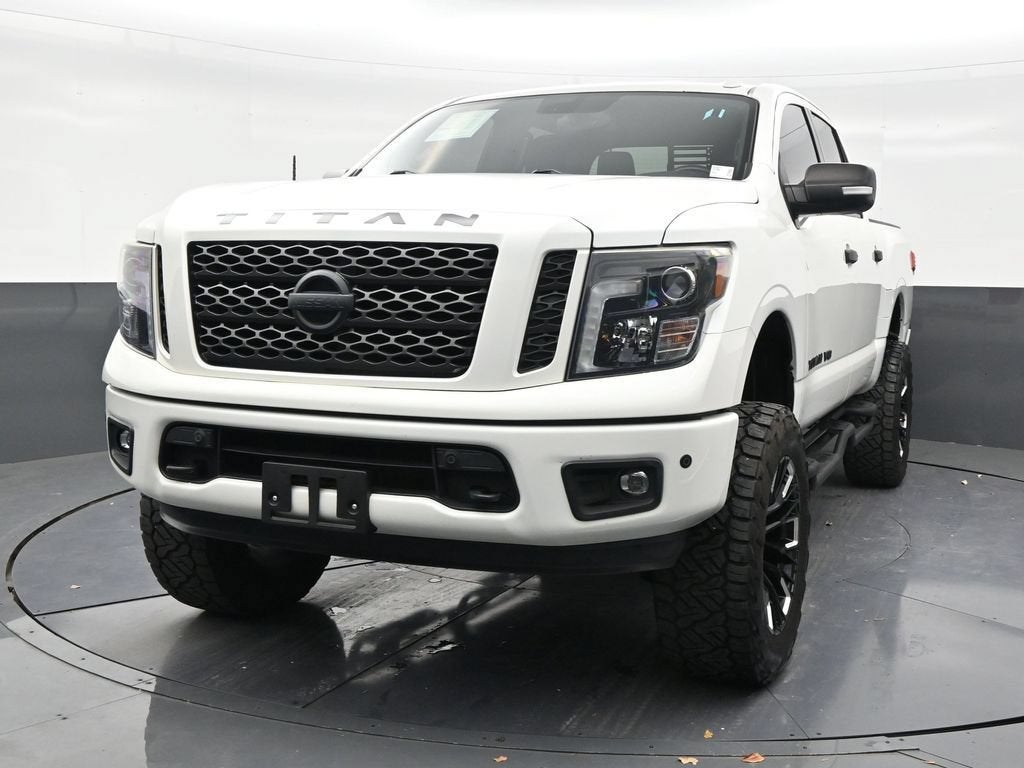 2019 Nissan Titan SL
