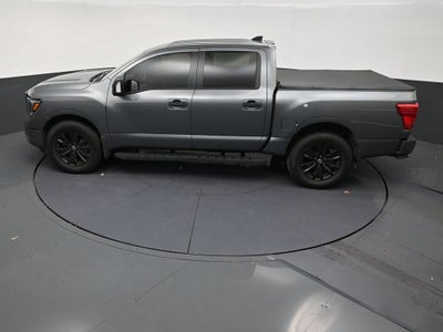 2023 Nissan Titan SV