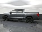 2023 Nissan Titan SV