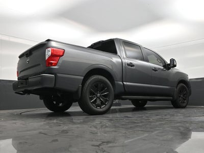 2023 Nissan Titan SV