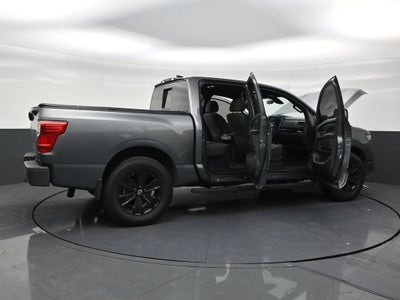 2023 Nissan Titan SV