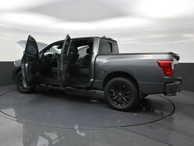 2023 Nissan Titan SV