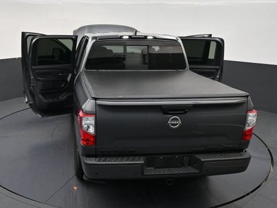 2023 Nissan Titan SV
