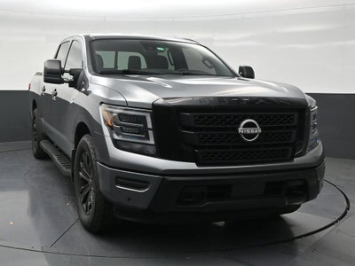 2023 Nissan Titan SV