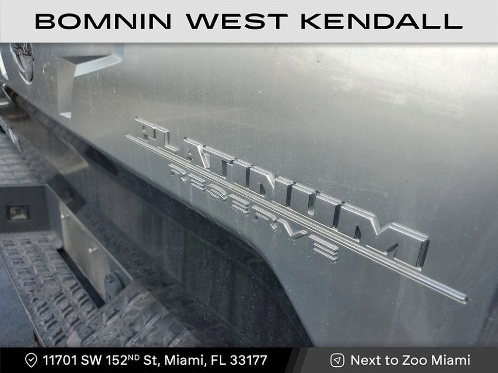 2021 Nissan Titan Platinum Reserve