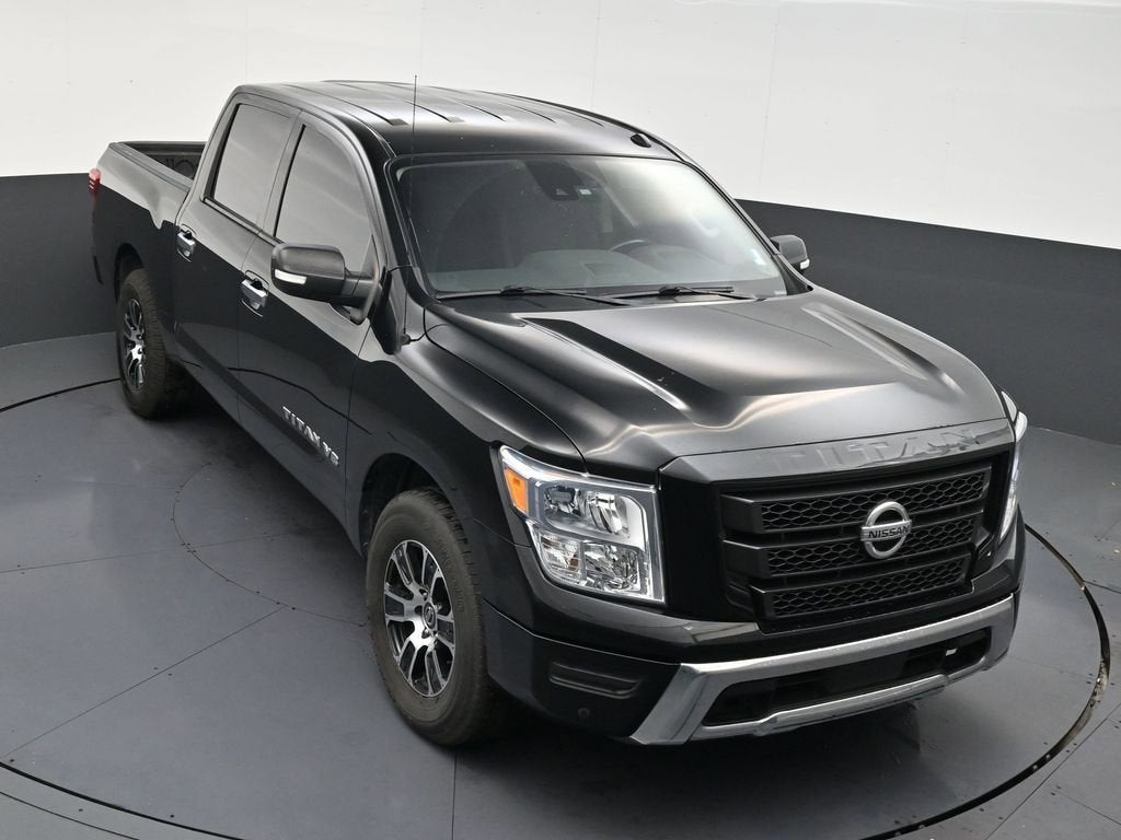 2020 Nissan Titan SV