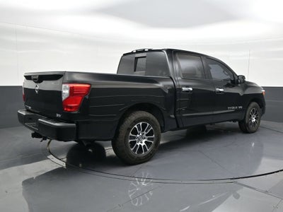 2020 Nissan Titan SV