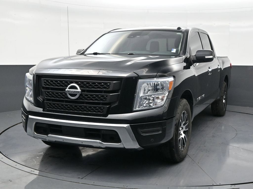 2020 Nissan Titan SV