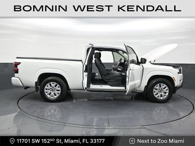 2023 Nissan Frontier SV