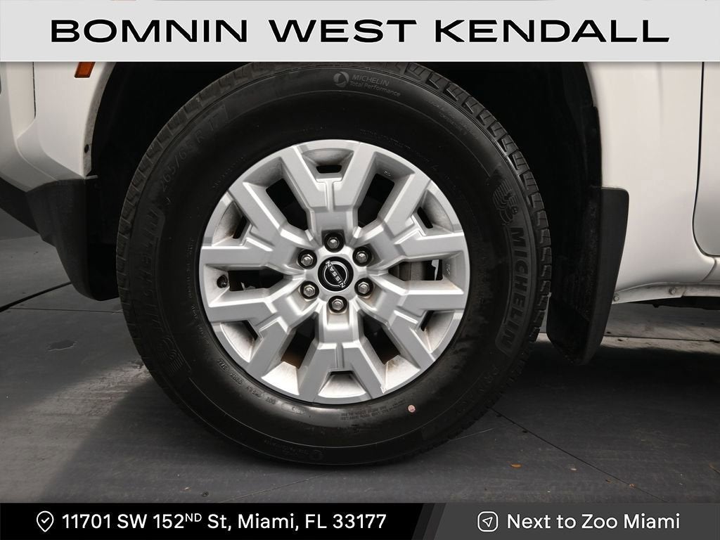 2023 Nissan Frontier SV