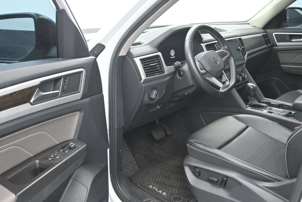 2022 Volkswagen Atlas 2.0T SE w/Technology