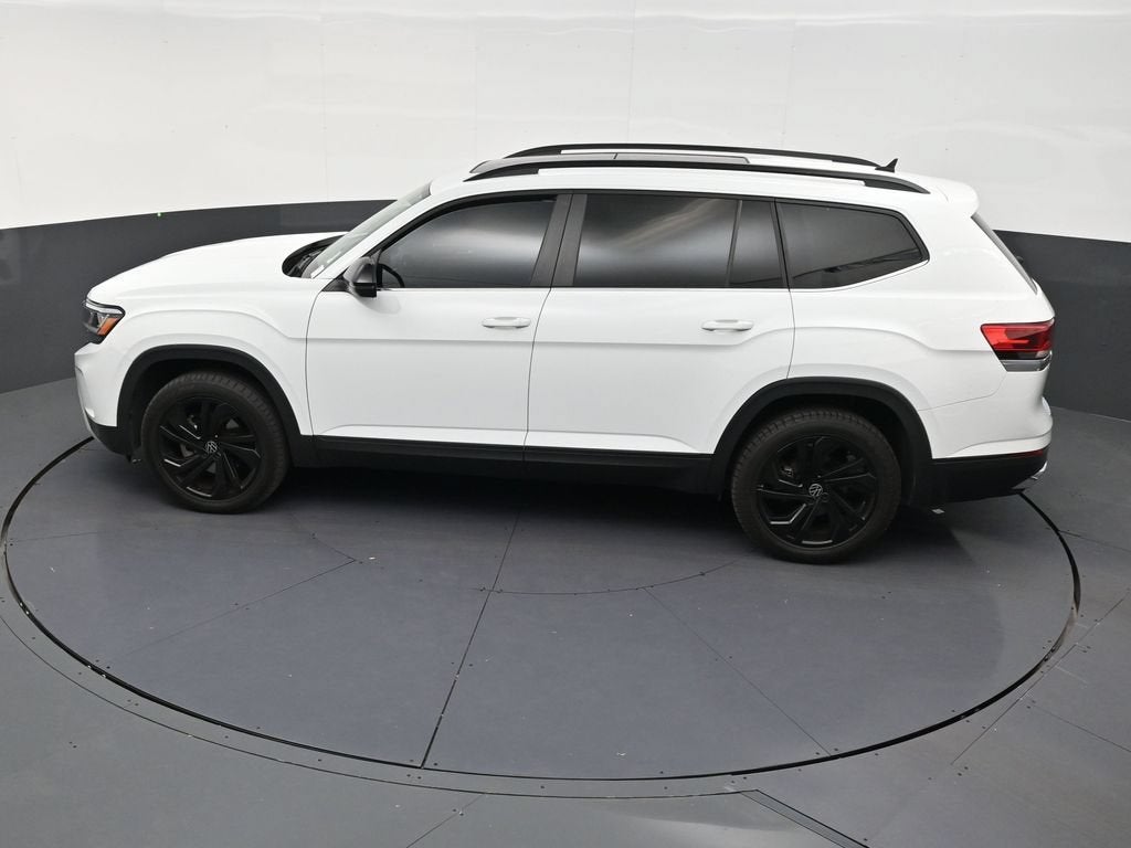 2022 Volkswagen Atlas 2.0T SE w/Technology