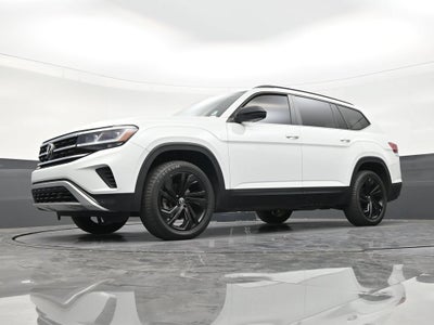 2022 Volkswagen Atlas 2.0T SE w/Technology