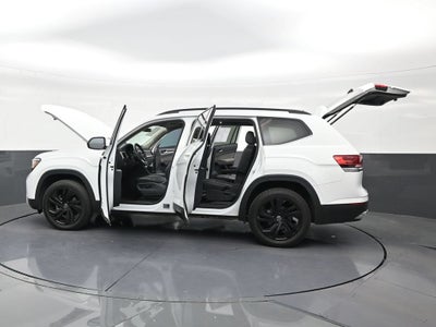 2022 Volkswagen Atlas 2.0T SE w/Technology